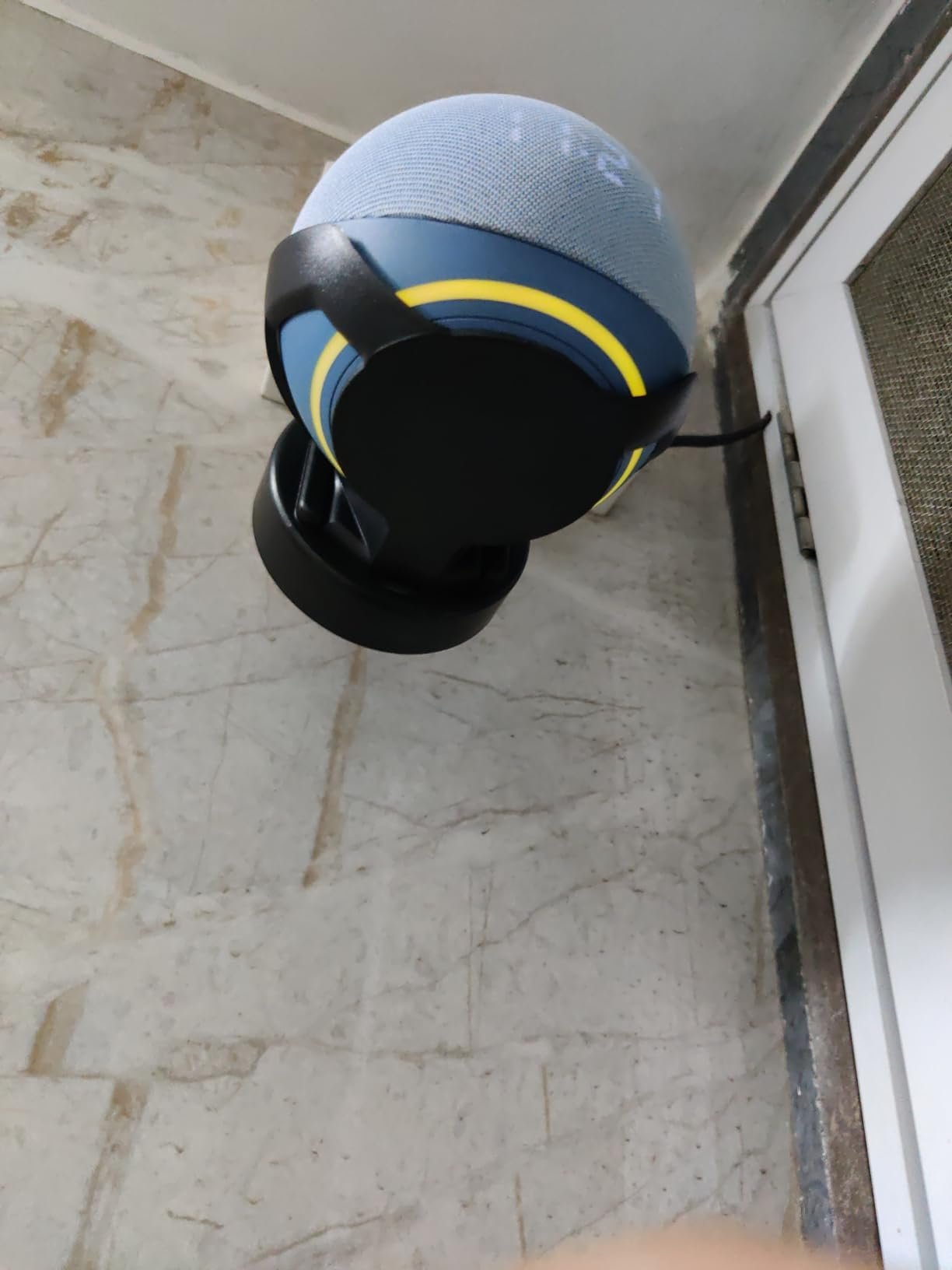 Saifsmart Outlet Wall Mount Hanger Holder Stand Accessories Case Built-in Plug Cable Management for Echo Dot 4th Gen/Echo Dot 5th Gen Smart Speaker (Black) - Image 6